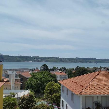 Apartamentos Tejo à Vista Lisboa Exterior foto